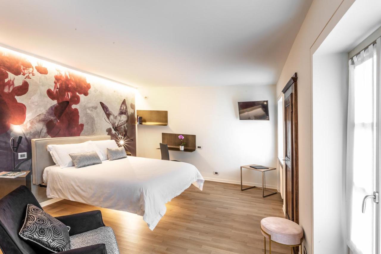 La Madernassa Resort - Casalora Dimora Storica Di Charme Guarene Kültér fotó